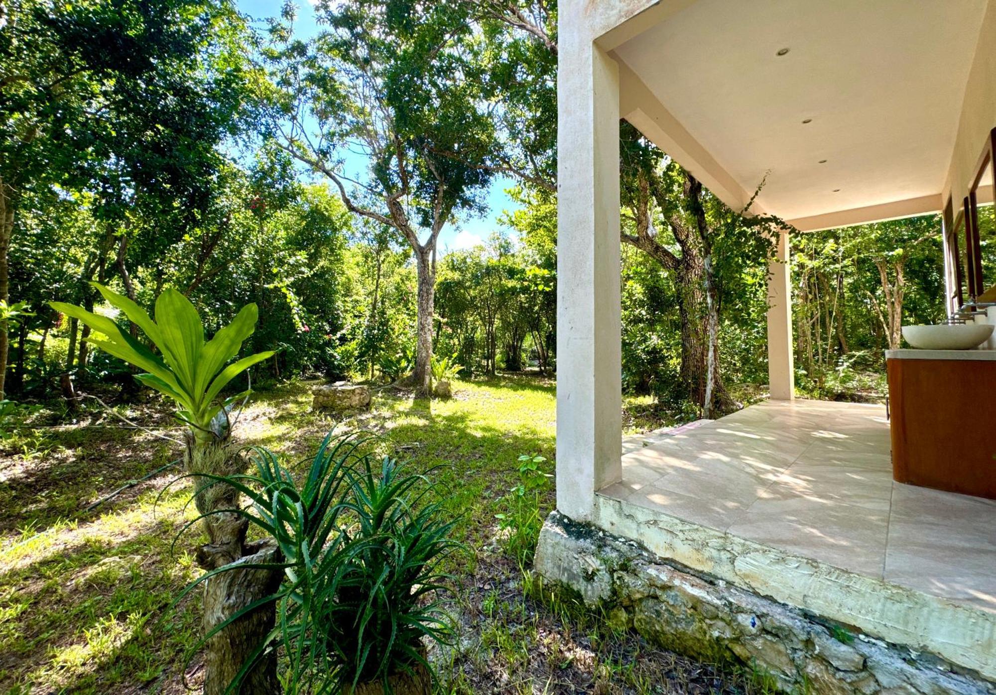 Glamping Bunga Lotus Hotel Tulum Bagian luar foto